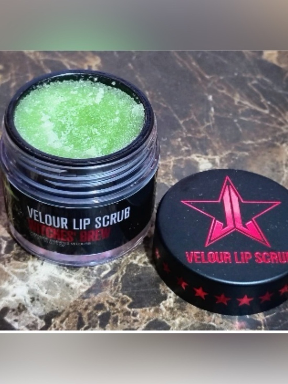 Jeffree⭐️ WITCHES BREW Velour Lip Scrub